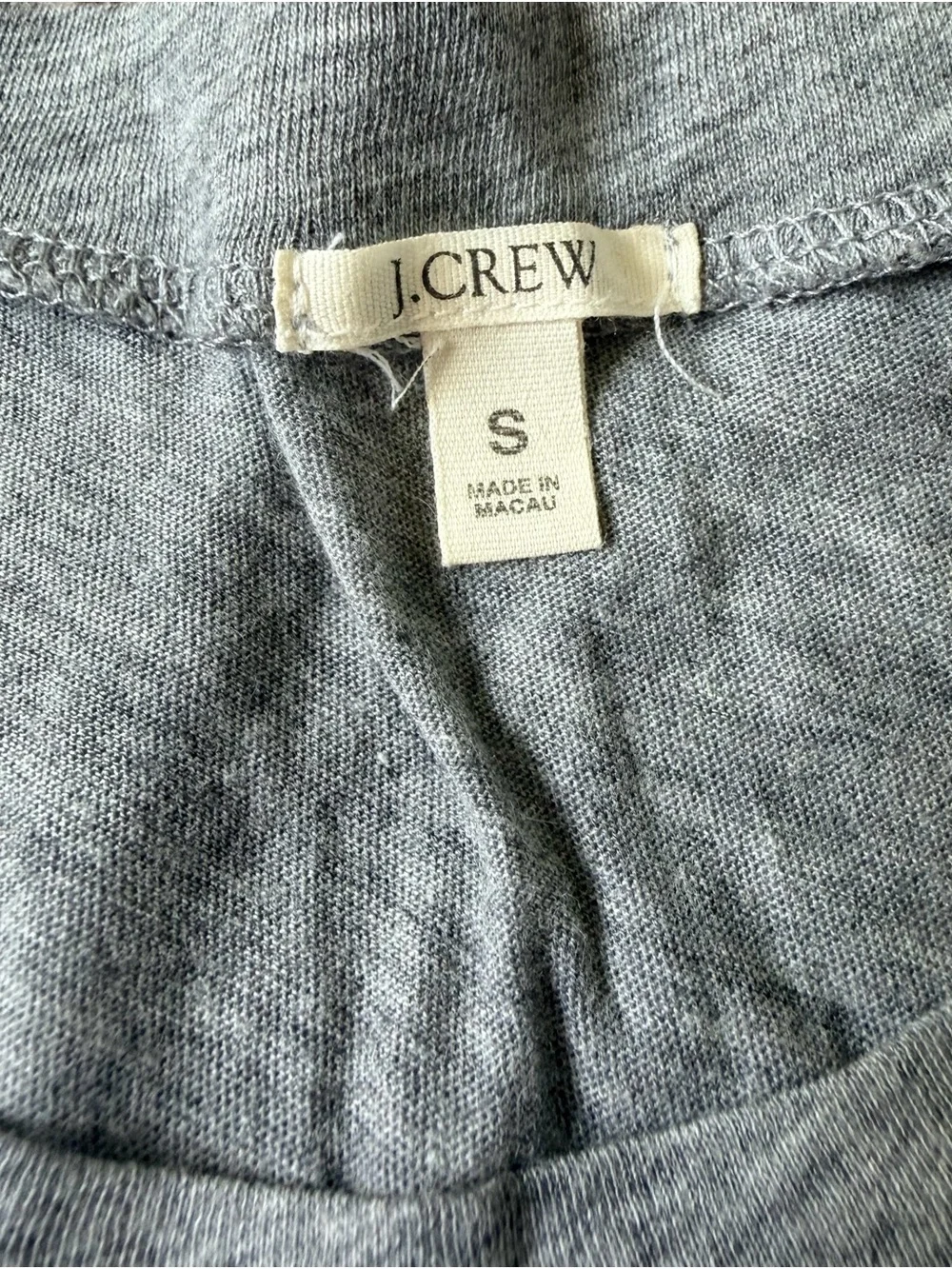 J. Crew Gray Short Sleeve Tee Black Sequin Penguin Y2K T-Shirt Sz Small/S
